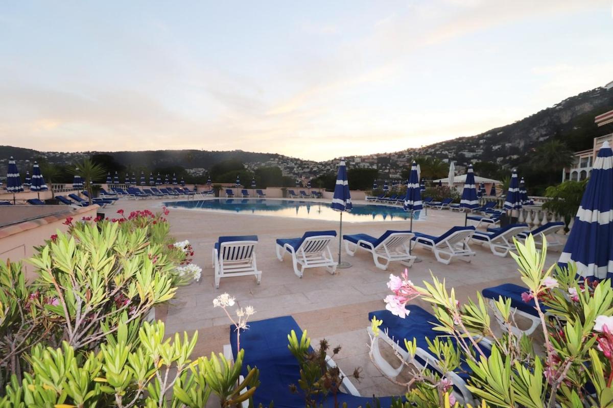 Superbe 2 Piece Tout Confort , Piscine /Ac/Parking Villa Villefranche-sur-Mer Dış mekan fotoğraf